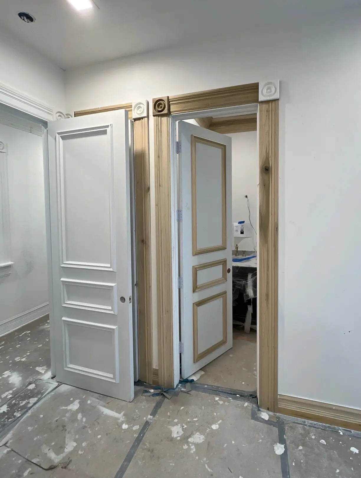 interior trim carpentry